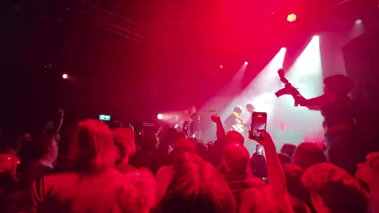 Gurriers - Approachable.  Button Factory, Dublin.  20 Dec 2025.