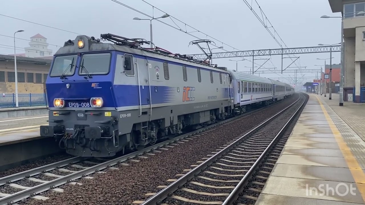Ep09-008 z IC 264 relacji Praha Hlavni Nadrazi-Gdynia Główna +RP1