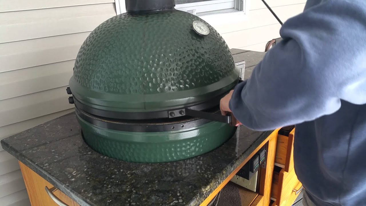 Meat Flipper in action