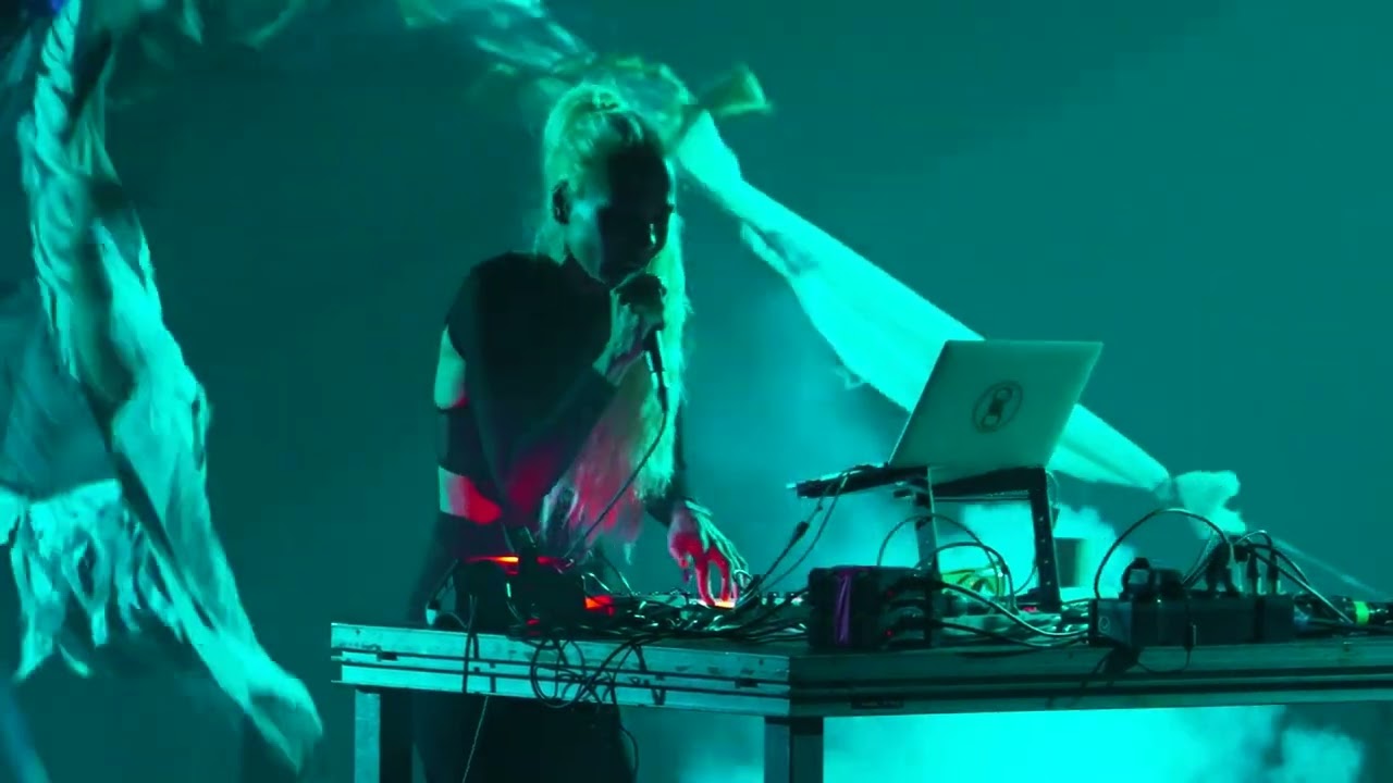 Aïsha Devi + Emmanuel Biard }§{ present 'Les Immortelles' | Sónar 2024