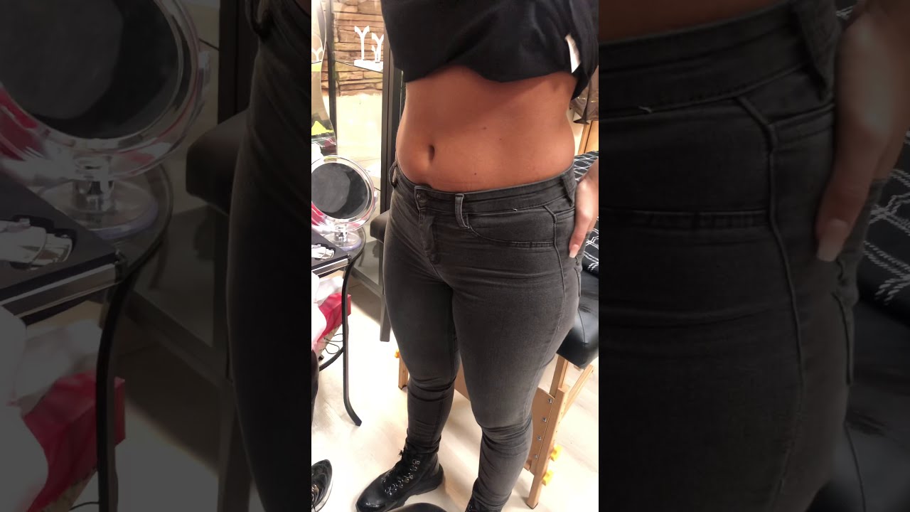 Köldök piercing szúrás