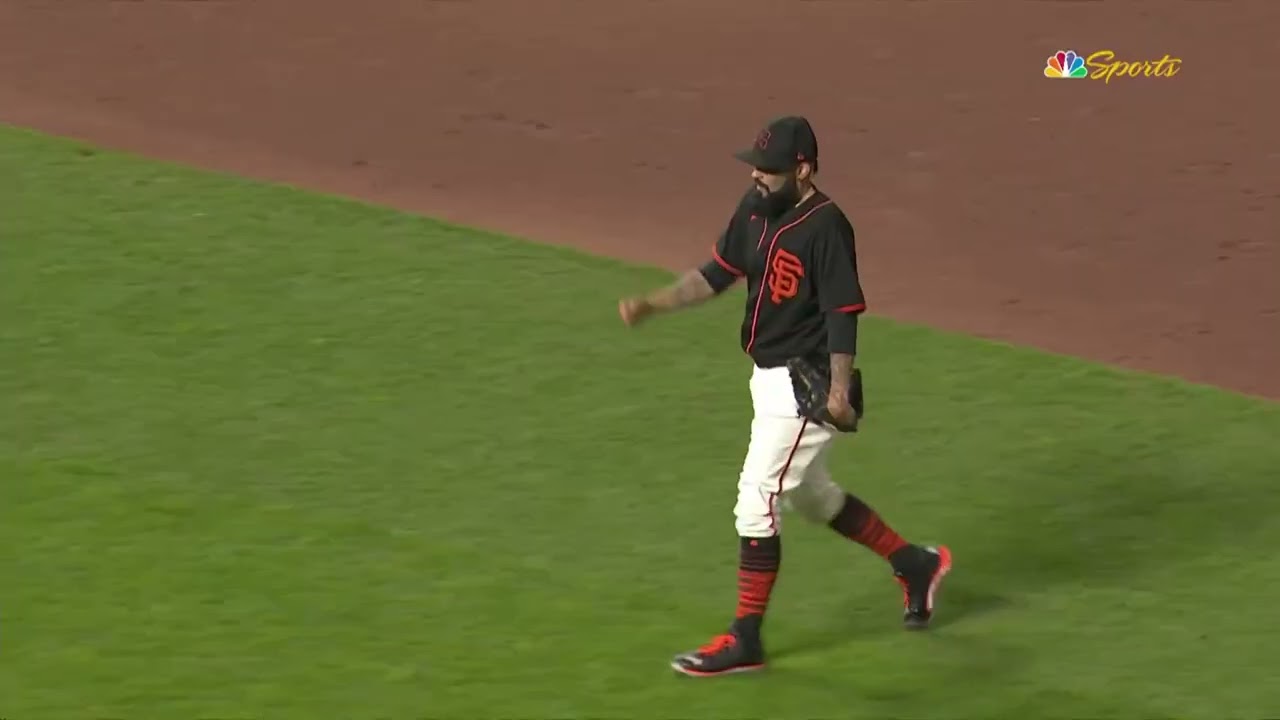 Sergio Romo makes one final relief appearance before retiring
