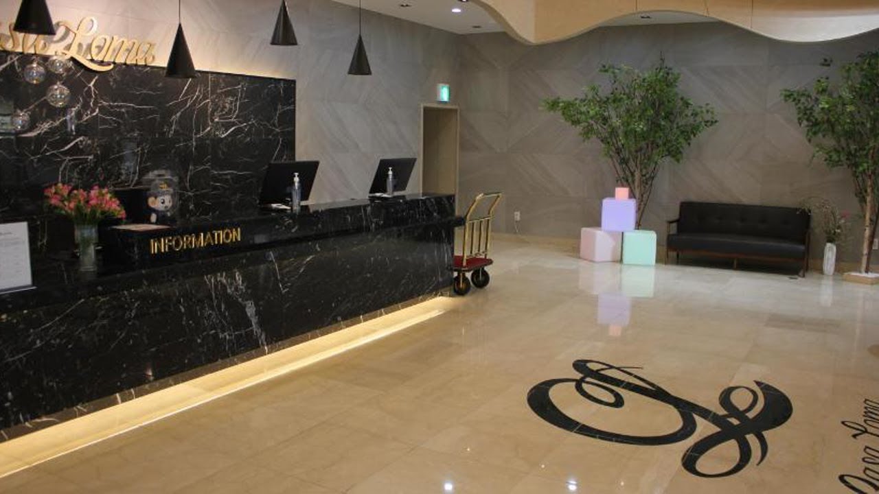 #Review Casaloma hotel