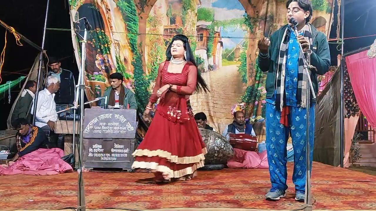 #viralvideo q महेश डांसर नौटंकी फरमाइश गजल मोहम्मद इदरीश की नौटंकीa