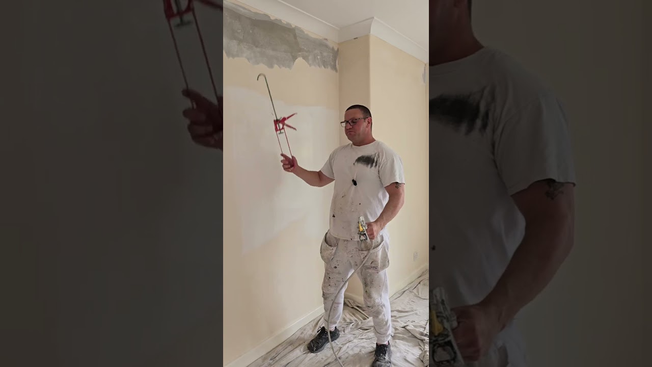 How to Spray Paint a Ceiling 
