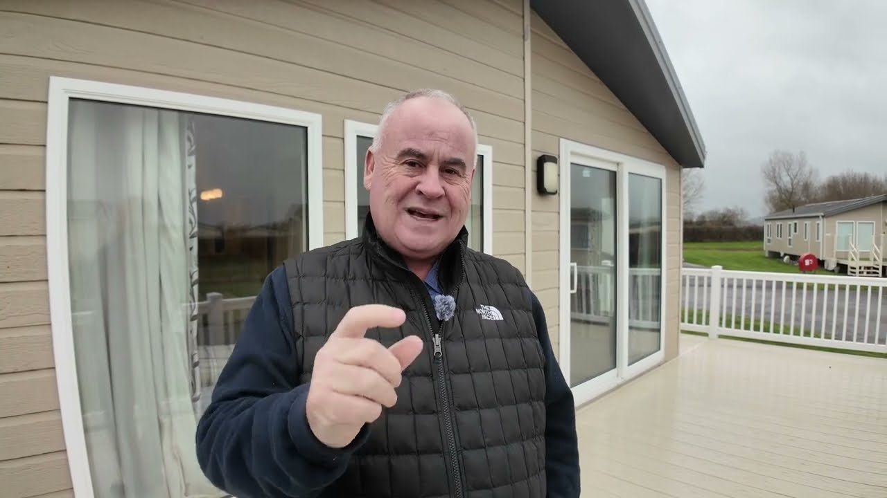 Продается подержанный коттедж Willerby Boston Lodge в Сомерсете, 3 спальни, 40-20