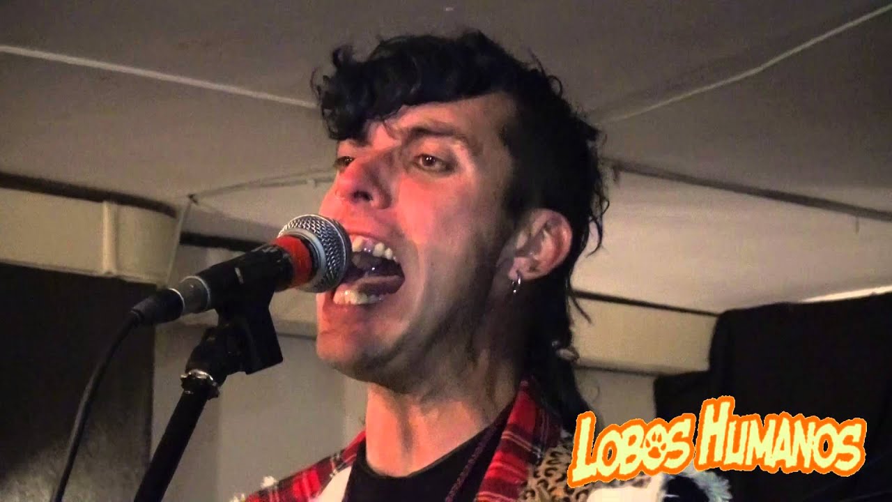 LOBOS HUMANOS- La novia cad&aacute;ver (CSO La Enkarniz&aacute; 5-3-16)