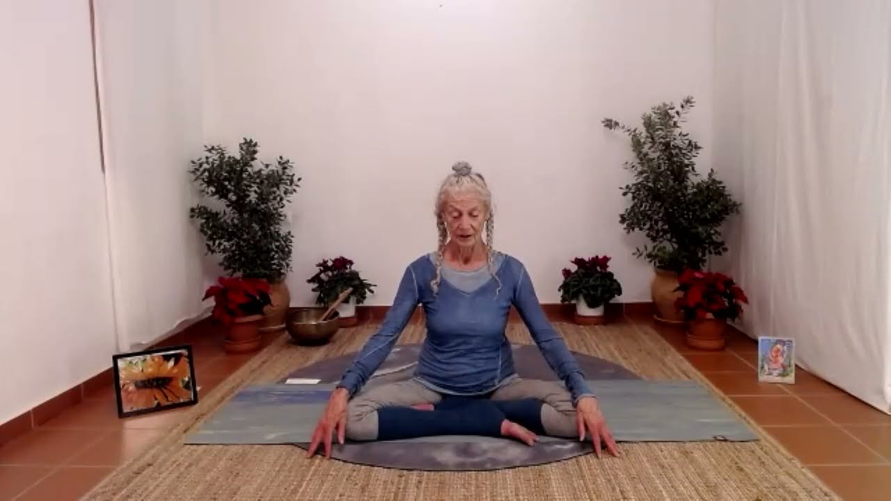 Angela Farmer : Relating to the Breath