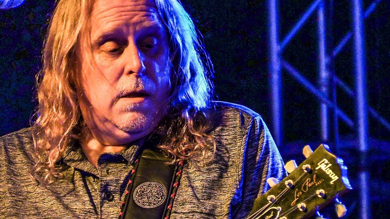 Gov't Mule Jan 13 2018 - Which Way Do We Run