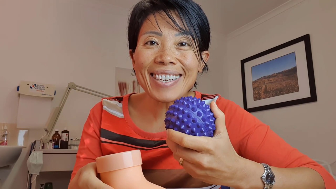 How to Massage Your Feet with a Spikey Ball