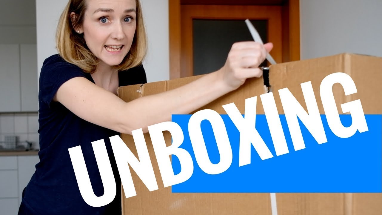 Flight Attendant Uniform Unboxing - Flight Attendant Vlog
