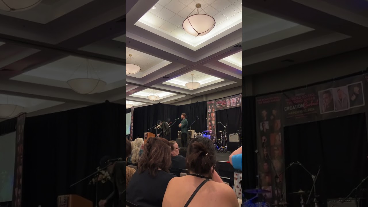 Jensen and Jeffrey Dean Morgan Gold Panel Burbank 2024