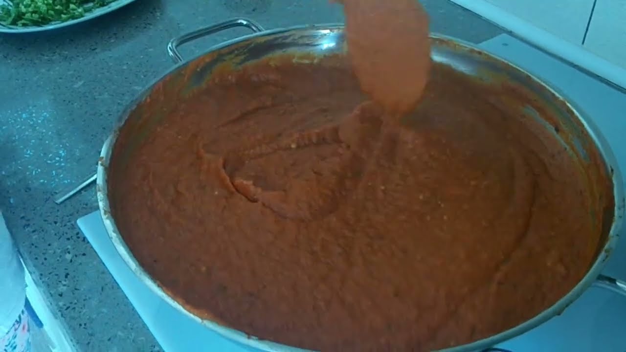 Bulgarisches Ljuteniza - Hausgemacht mit Tanja&Alexandra.