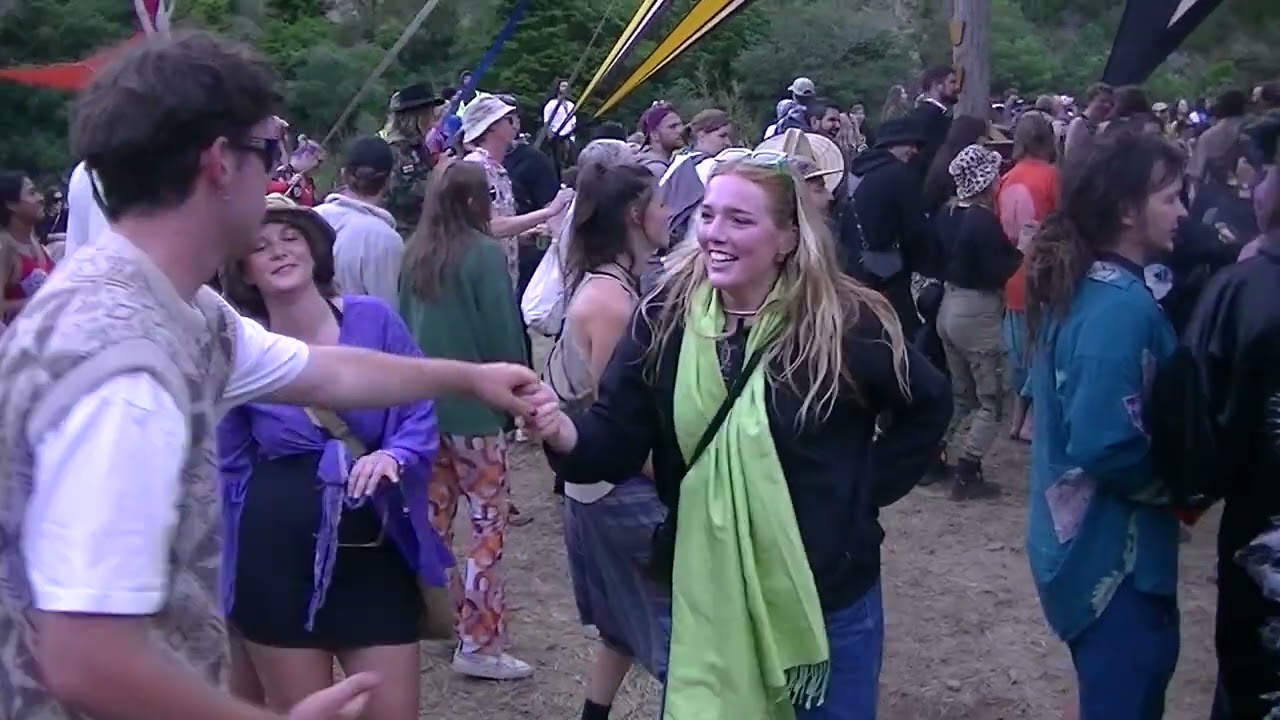 OUR FIRST VLOG!!! twisted frequency 2023