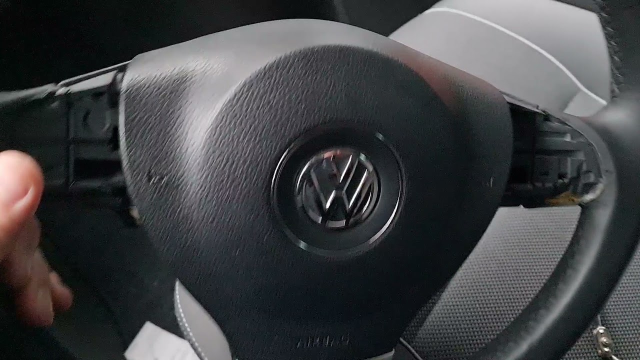 Кожаный руль на Т5 VW от Пассата.