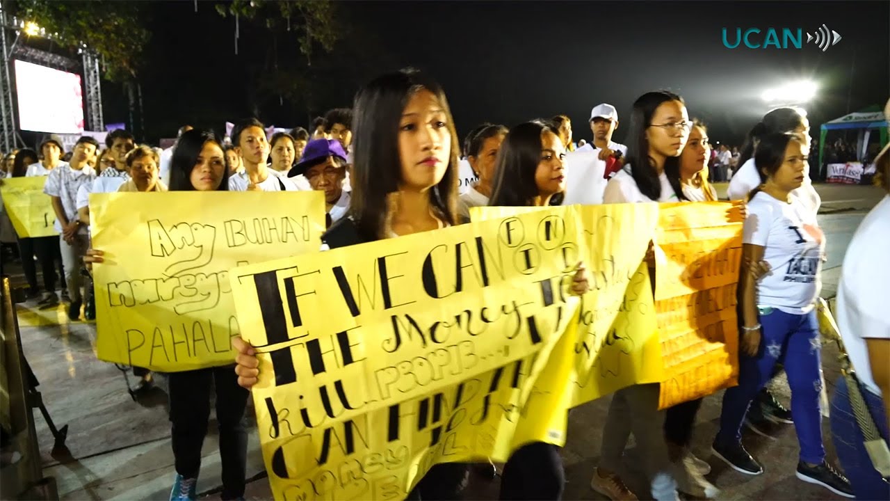 Filipino Catholics walk against 'threats to life'