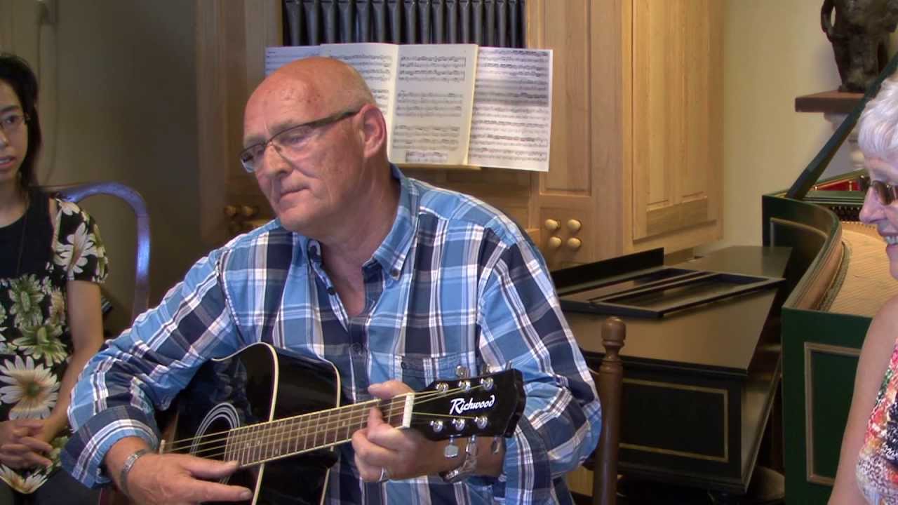 open podium Ede Staal in de Spijkster Muziekkamer