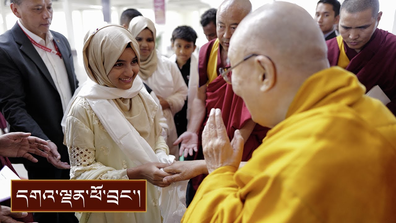 བོད་རིགས་དང་ཕྱི་རྒྱལ་བ་སོགས་དད་ལྡན་ ༣༦༠ ཙམ་ལ་མཇལ་ཁ་སྩལ་བ།