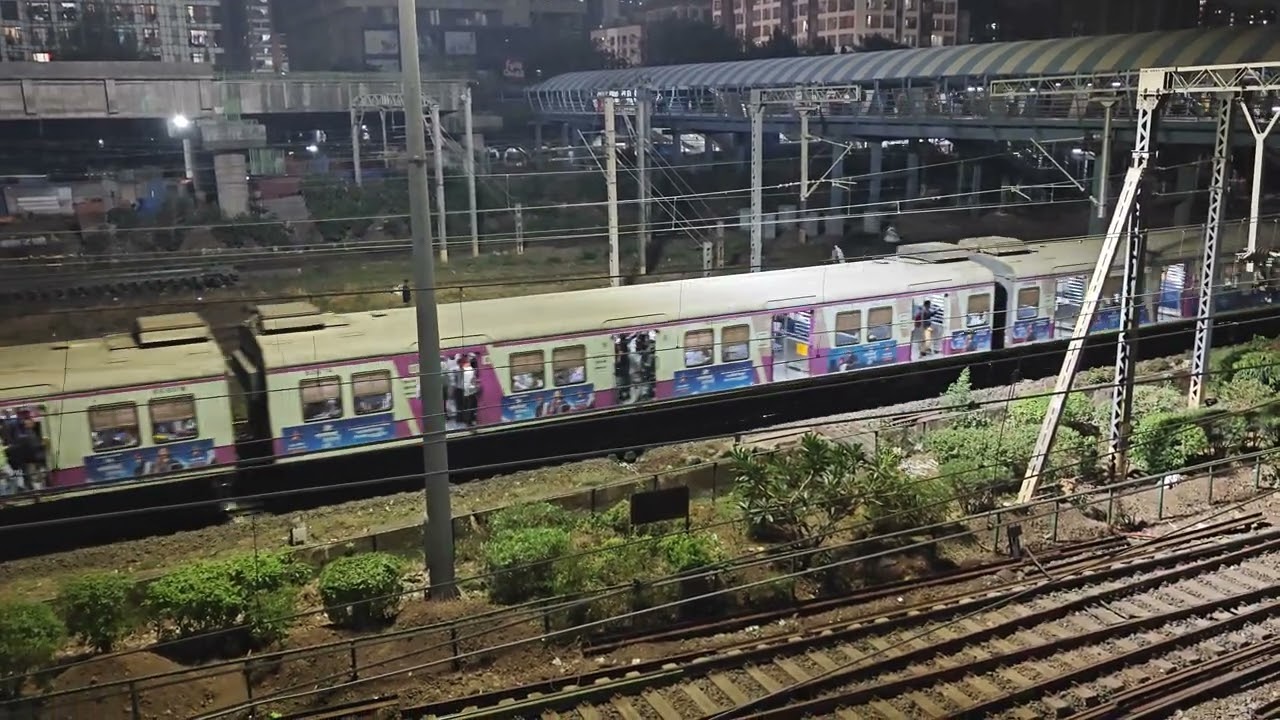 Mumbai Local Vs Express 🫣#wap7_#indianrailways_#shorts(1080p)