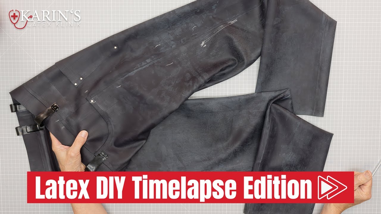 So mache ich eine Latexjeans enger und den Po zum Blickfang, How to make a latex jeans tighter and..