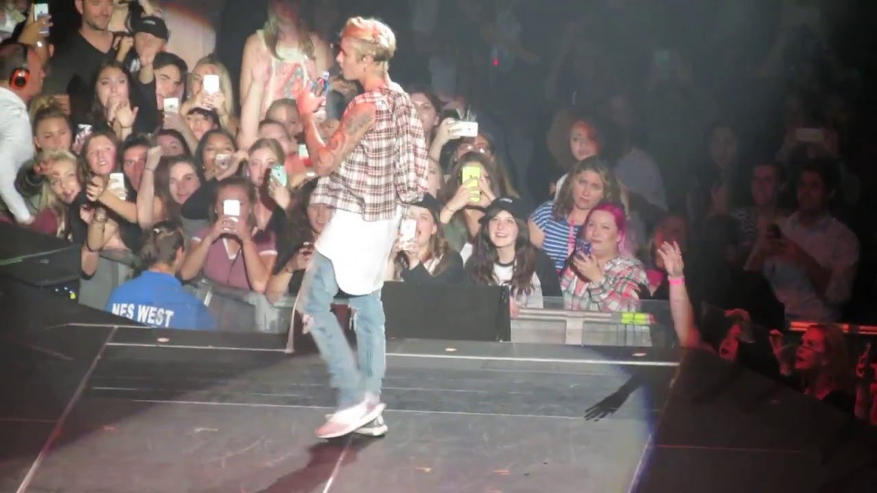Justin Bieber - I'll Show You Performance - Sleep Train Arena - THIS IS IT.