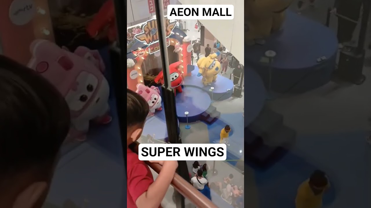 pertunjukan Super Wings di Aeon Mall Deltamas