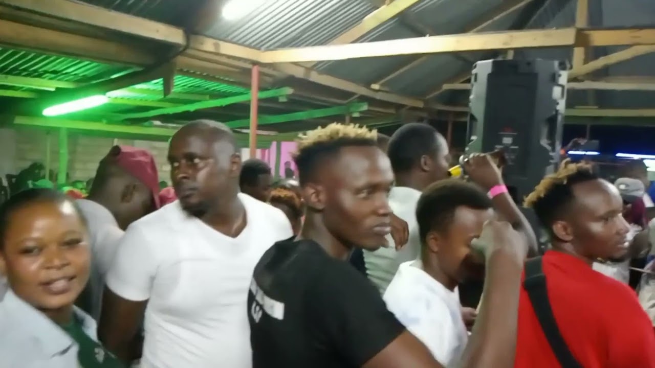 NGULUMENDE-PERFORMING SONG NIENJOY @CHANGAMWE, MOMBASA 🔥🔥🔥