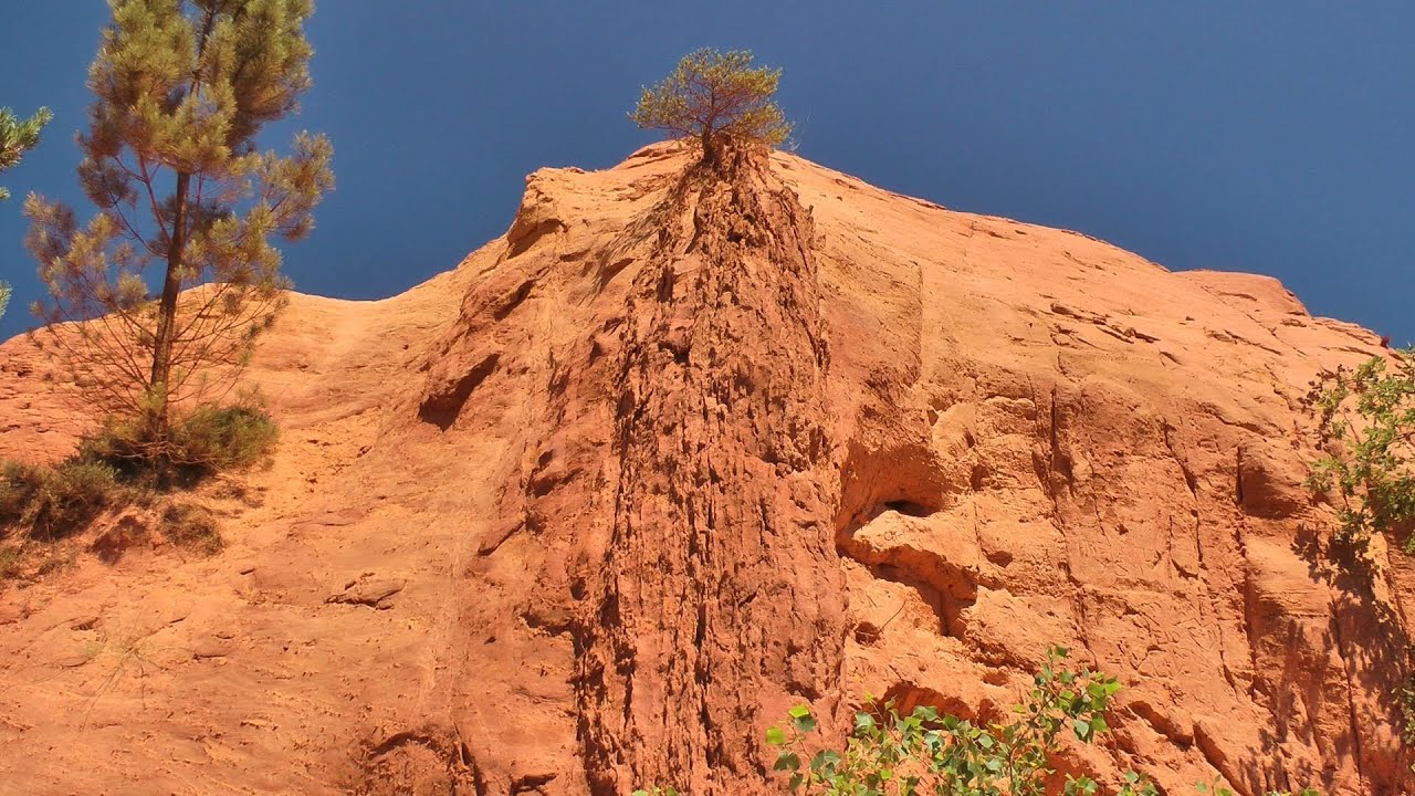 Amazing Ochre Land - Colorado Proven&ccedil;al de Rustrel, Provence, France [HD] (videoturysta)