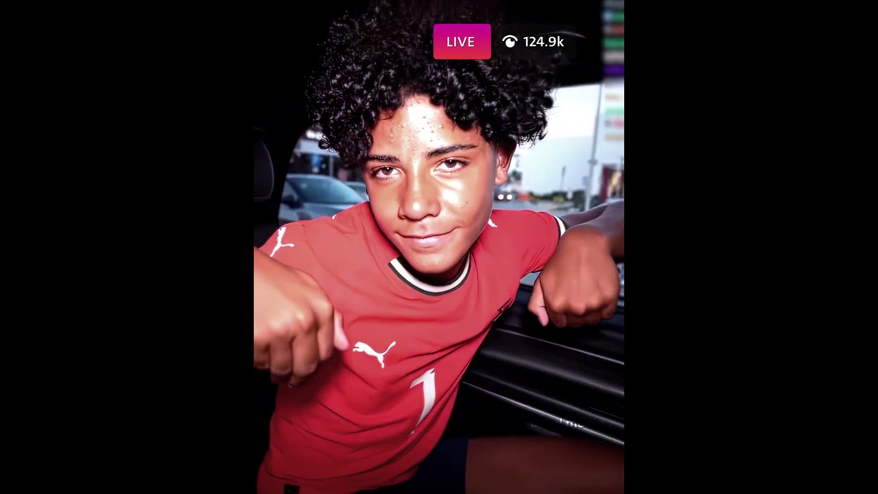 Ronaldo VS Junior VS Georgina Livestream Viewers.. 😅