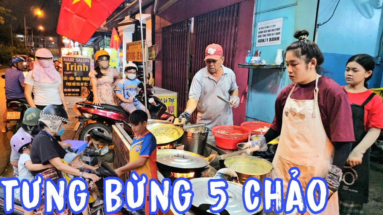 Một Buổi Tối Tuyệt Vời Tại Quán Bánh Xèo Nhí Khách Đông Nhất Từ Trước Tới Giờ