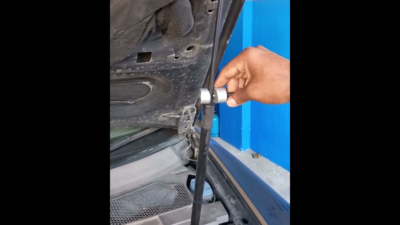 Are bonnet shock weak.?holding simple method