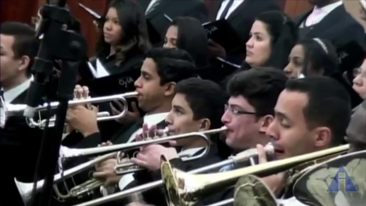 Mui Belos S&atilde;o Os Dons Divinos ( Coro OFIA )