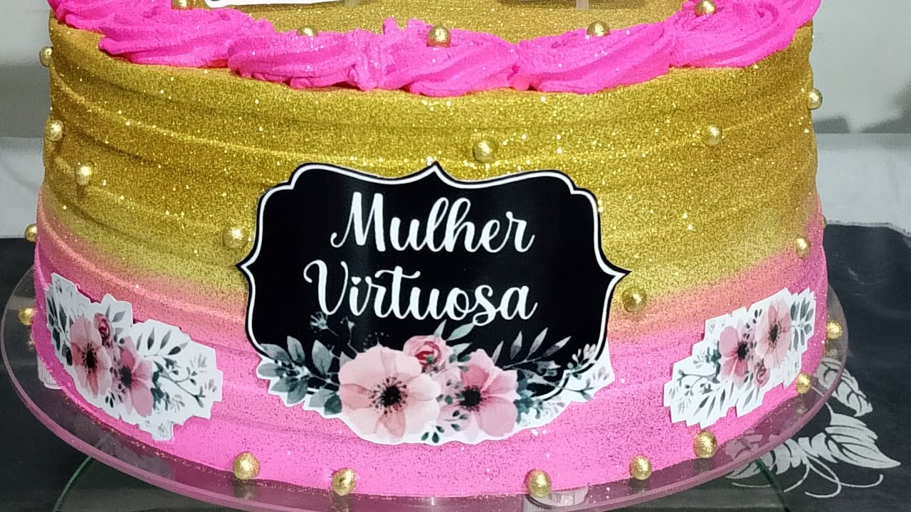 Mais um pedido/ bolo 🍰 aro 25 cm recheio de coco com maracujá 