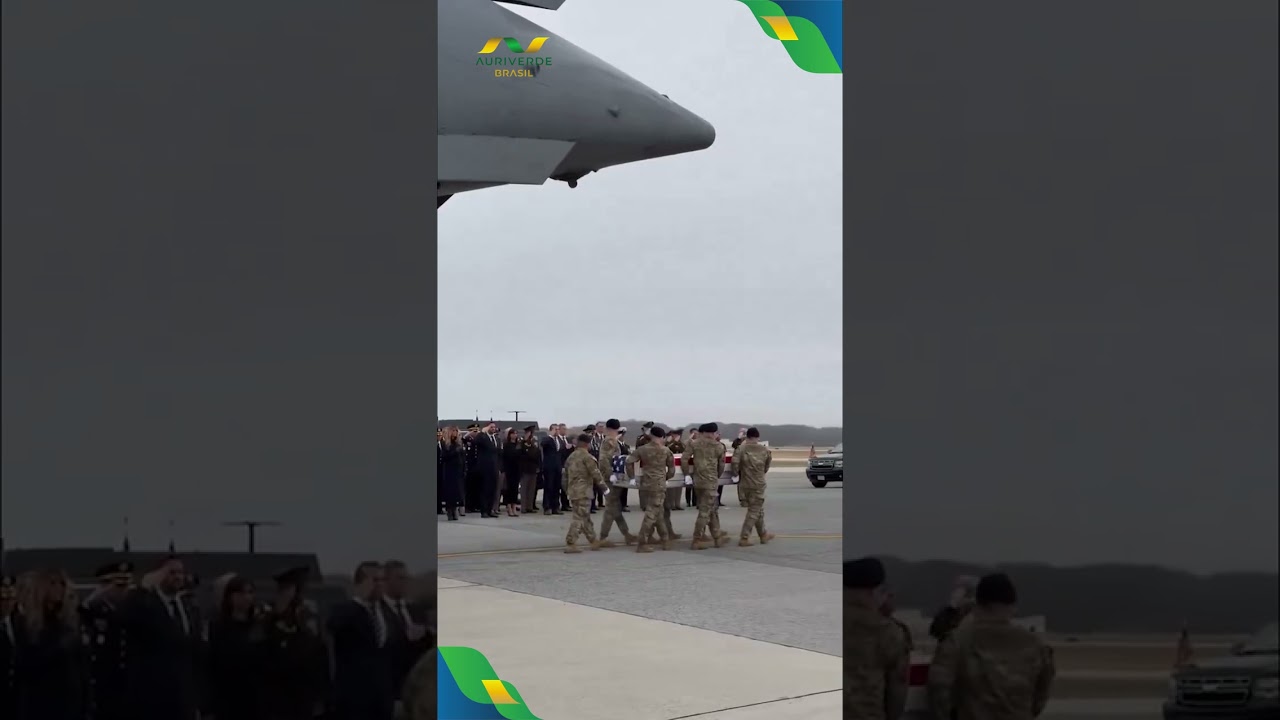 Trump recebe corpos de 6 soldados mortos em ataque do Ir&atilde;