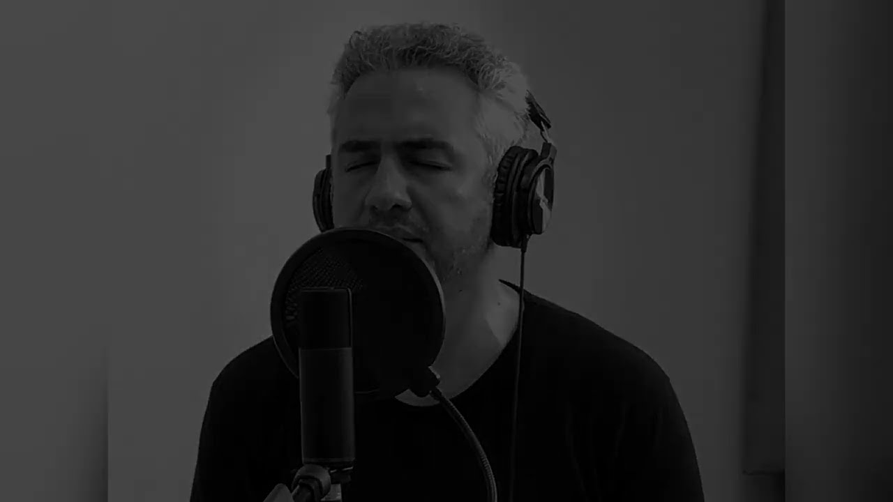 Bende Mecnûndan Füzun Âşıklık İsti'dâdı Var (Gazel) - Fuzûlî              Bağlama : Deniz Güneş