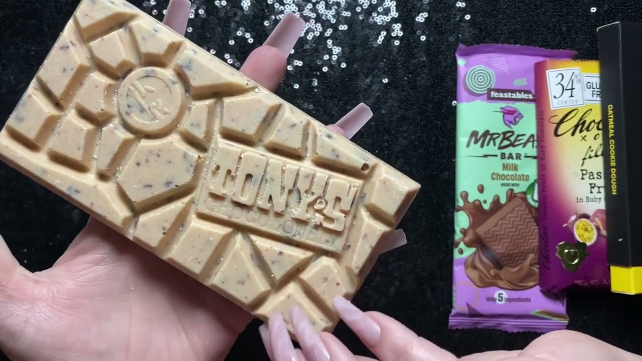 Chocolate ASMR 🍫 (Scratching, Tapping & Cutting)