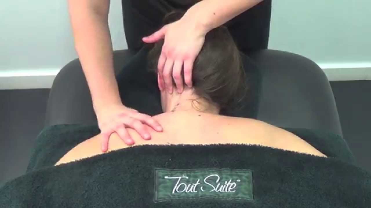 Masaje descontracturante, para aliviar tensiones en el cuello