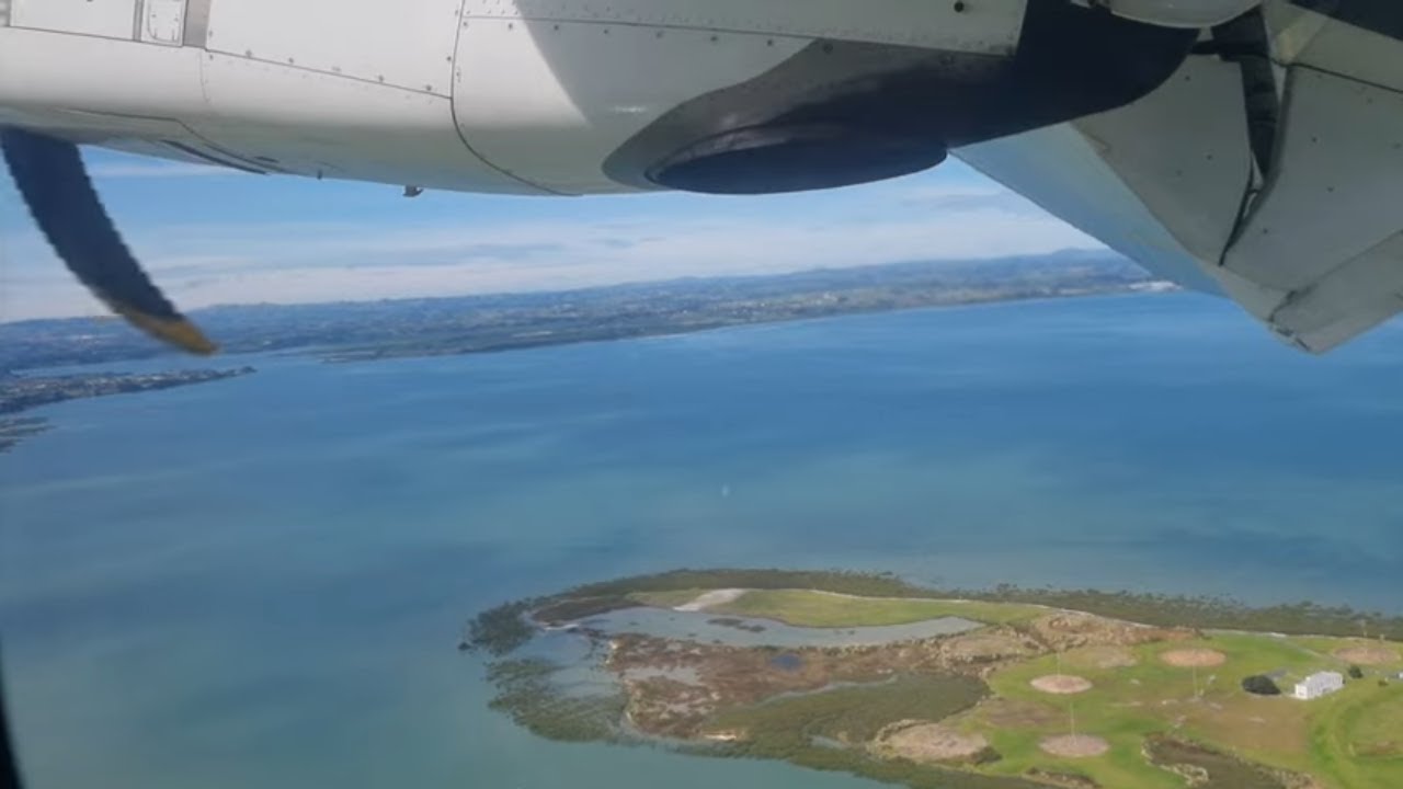 Air New Zealand | ATR 72-600 Taxi & Takeoff | Auckland | ZK-MVK
