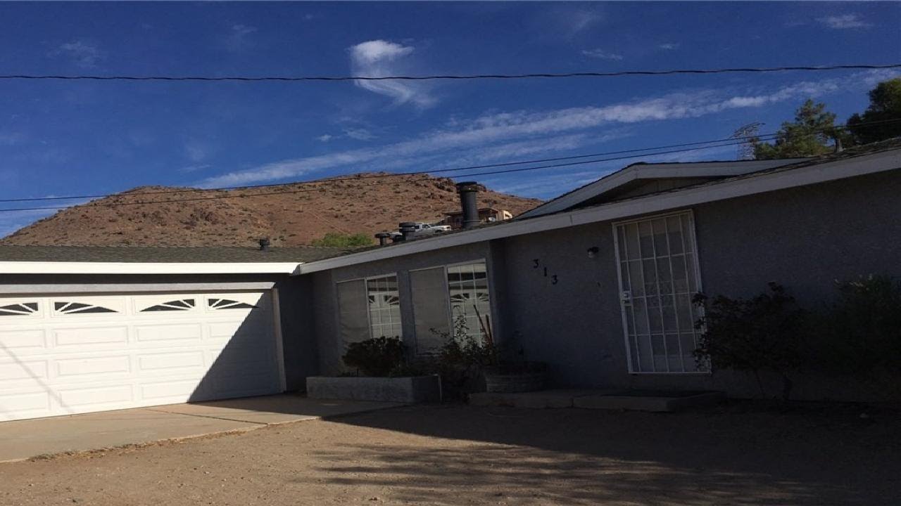 303 E. Soledad Pass, Palmdale, CA Presented by Jacquie Palmatier.