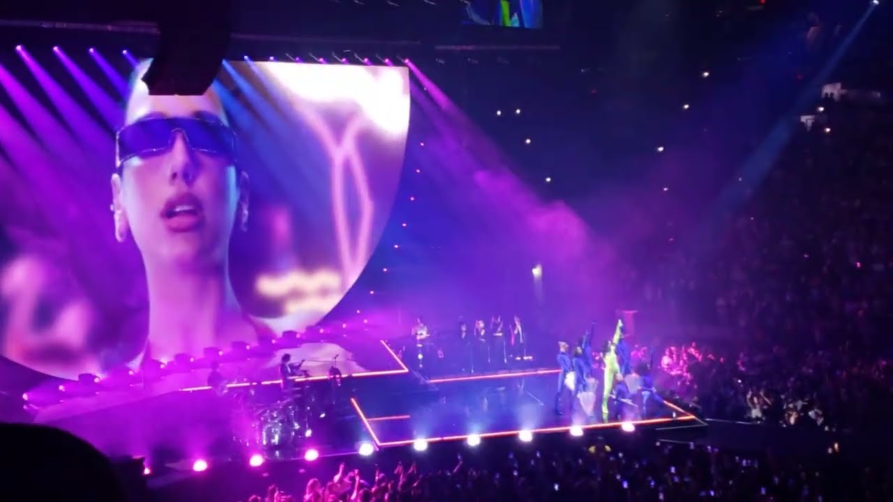 Future Nostalgia Tour - New Rules - Dua Lipa live Miami 2/9/2022