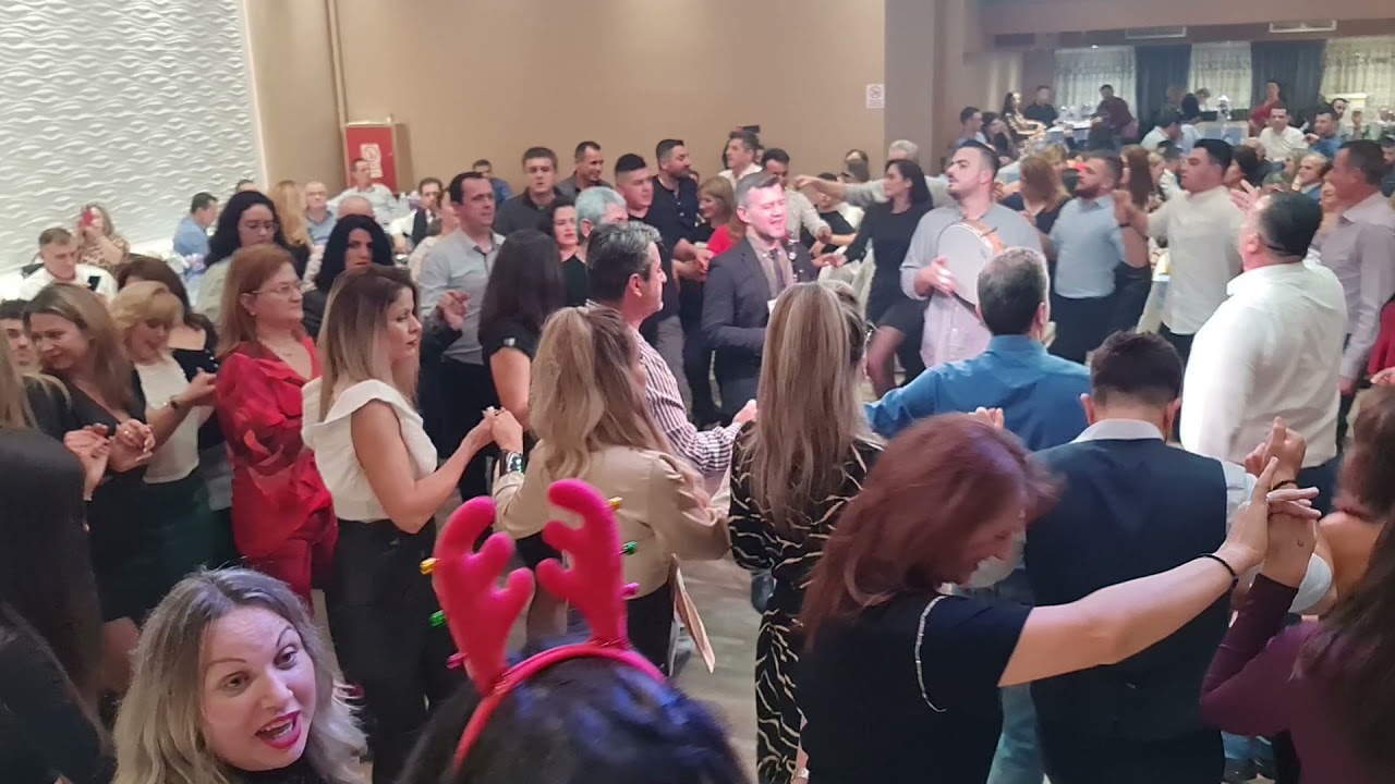 Ηπειρώτικο γλέντι στο Χαλκιάς Παλλάς  Κώστας Σταυρου-Χρήστος Αγγελής-Παγώνα Αθανασίου