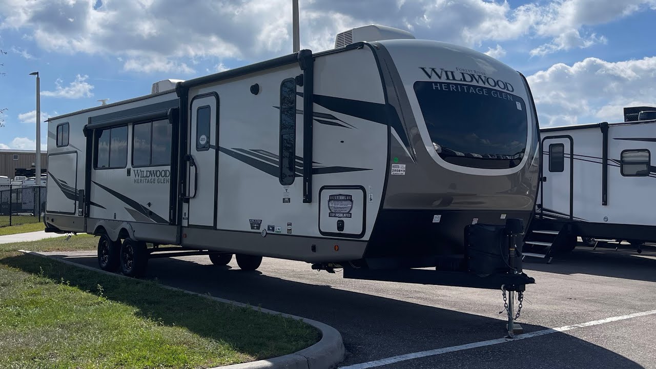 Bunk House Travel Trailer with A Kitchen Island!