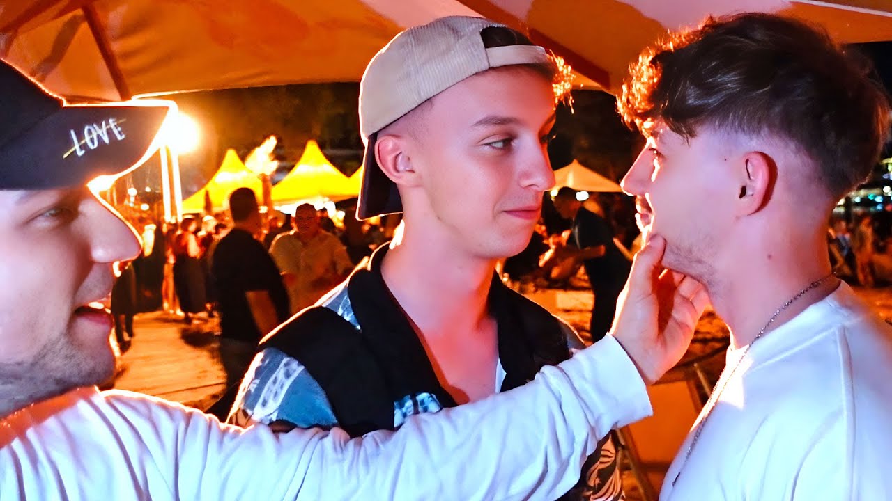 ES KNISTERT ZWISCHEN HUGO UND MEXI - GAMESCOM | VLOG 93