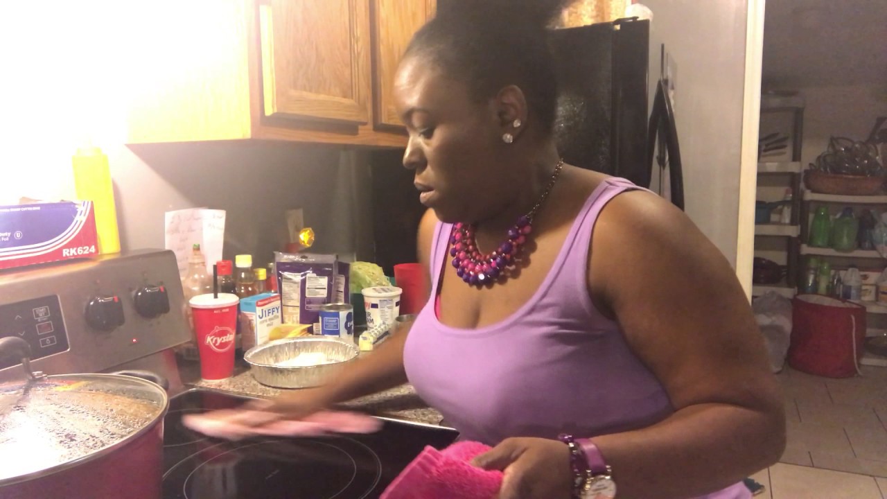 Making Banana Pudding