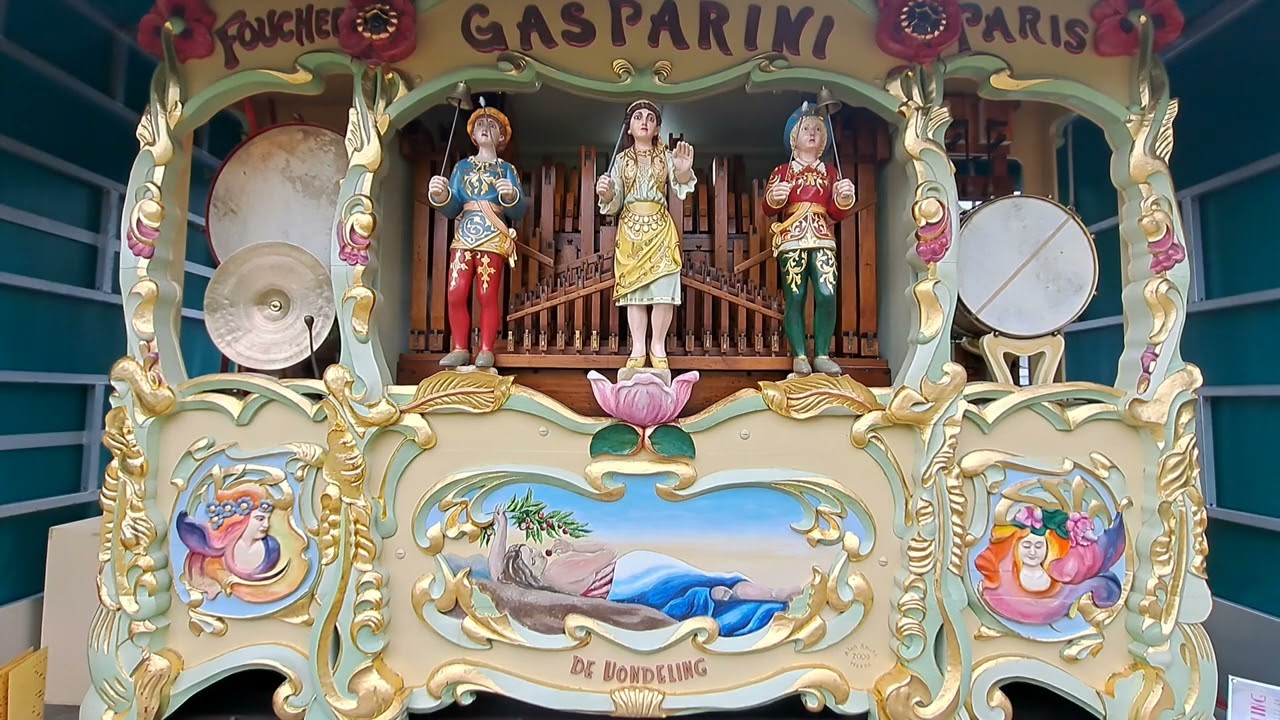 Gasparini street organ 