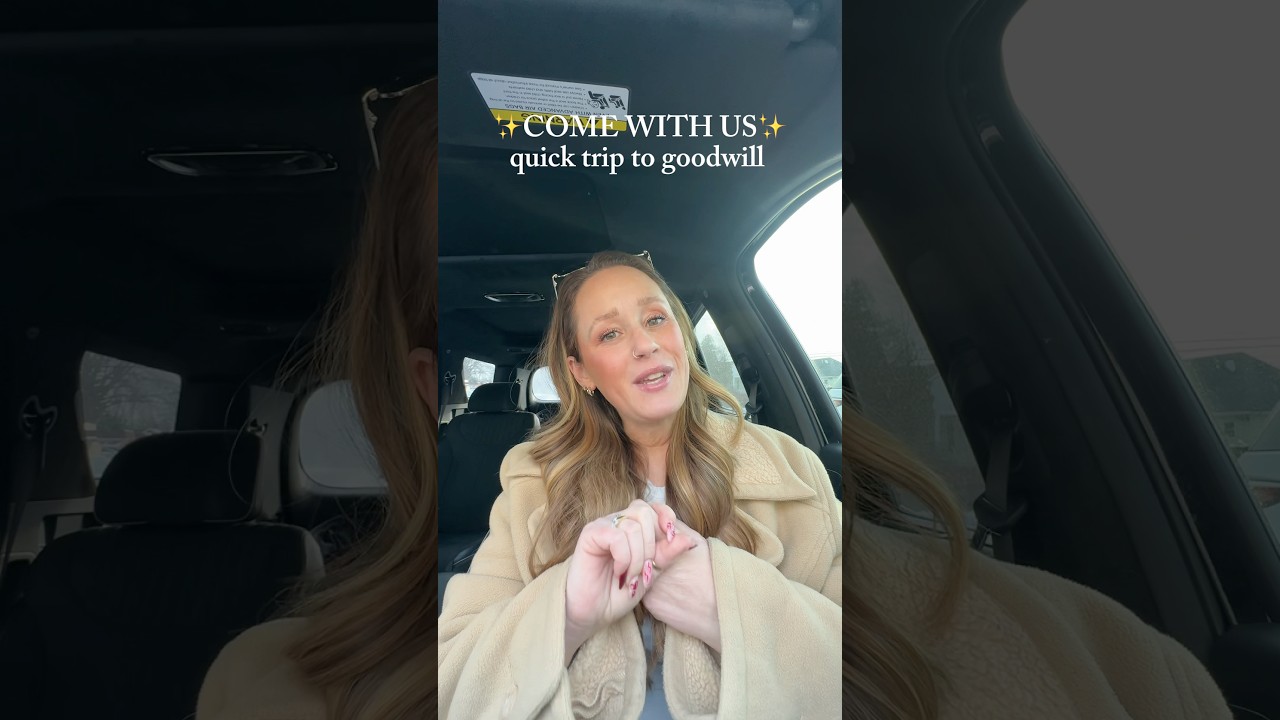 As soon as I saw the 🥔 I knew it was coming home with me. #thrift #goodwill #thriftwithme #vlog
