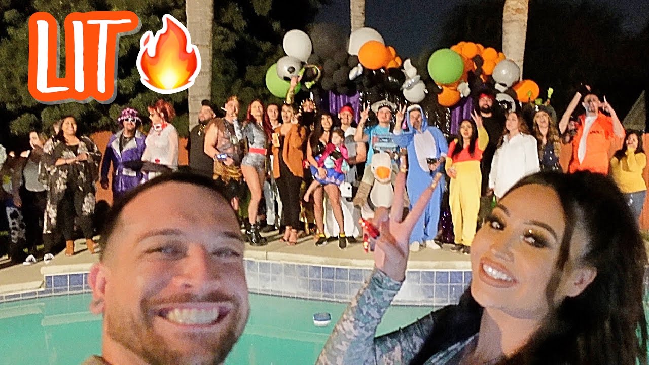 OUR MOST LIT HALLOWEEN PARTY!!