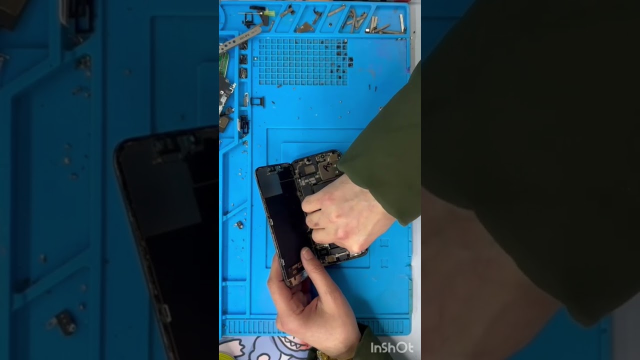 iPhone 13 Display/ LCD replacement 