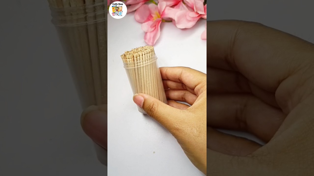 Easy Craft😳 #diycrafts #photoframecraft #toothpick #easy