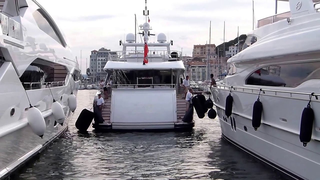 ILONA Yacht • 2007 • Heesen • Owner IGOR KESAEV • Value $20Million • Docking in Cannes • Her Destiny